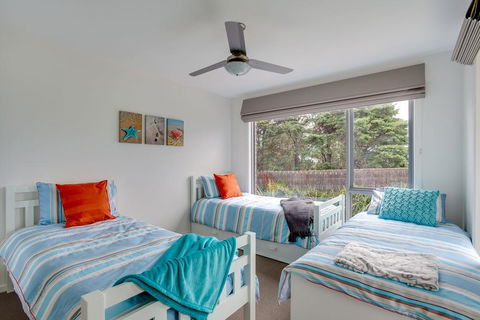 Modern McCrae Beauty - Nambucca Heads Accommodation 2