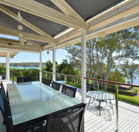 Morisset Bay Waterfront Views Lake House looking over Trinity Marina - Nambucca Heads Accommodation