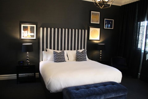 Mrs Banks Hotel - Nambucca Heads Accommodation 0