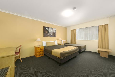 Mt Ommaney Hotel Apartments - Nambucca Heads Accommodation 3
