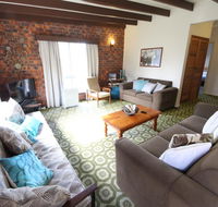 Muller's Cottage at Hat Head Pet Friendly - Nambucca Heads Accommodation