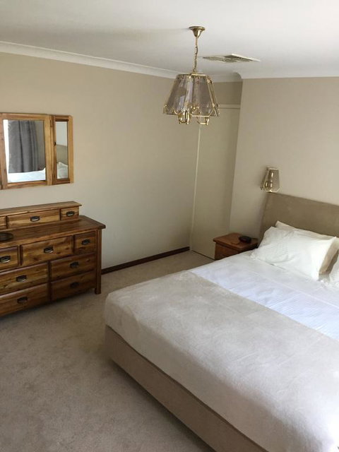 Murdoch Station - Nambucca Heads Accommodation 3