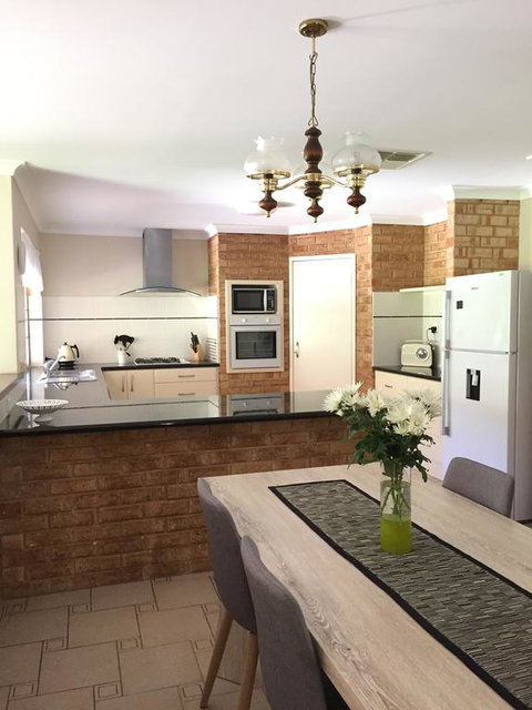 Murdoch Station - Nambucca Heads Accommodation 2