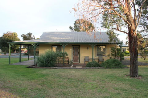 Murray River Resort - Nambucca Heads Accommodation 1