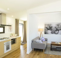 Myrtle Tree Lodge - Trunks - Nambucca Heads Accommodation