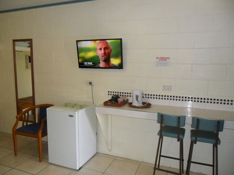 Nanango Antler Motel - Nambucca Heads Accommodation 3