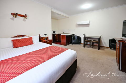 Narrandera Club Motor Inn - Nambucca Heads Accommodation 3