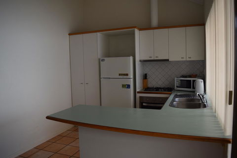Dunes Scarborough Beach - Nambucca Heads Accommodation 4