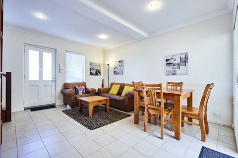 Fremantle Townhouse U/5 - Nambucca Heads Accommodation 4