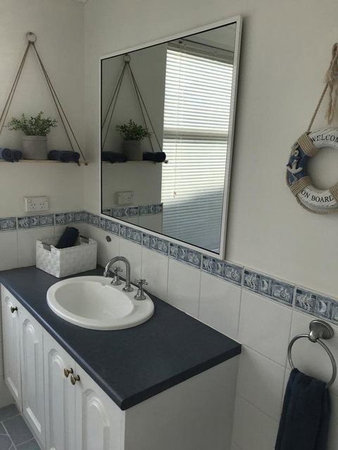 Blue Lake Family Retreat - Nambucca Heads Accommodation 27