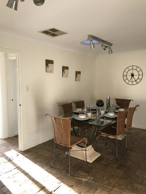 Blue Lake Family Retreat - Nambucca Heads Accommodation 10