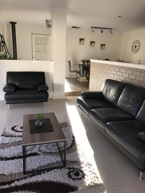 Blue Lake Family Retreat - Nambucca Heads Accommodation 16