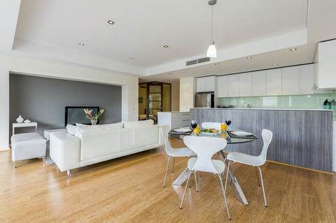 Gallery Serviced Apartments - Nambucca Heads Accommodation 22