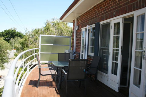 Kenata-Fairway Apartment Hotel - Nambucca Heads Accommodation 6