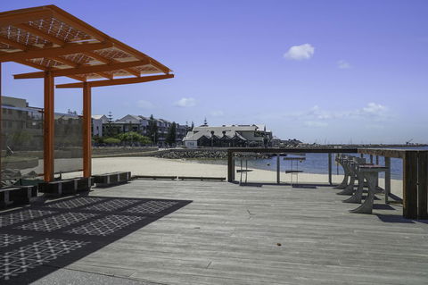 Luxury Suite Bunbury - Nambucca Heads Accommodation 18