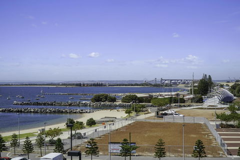 Luxury Suite Bunbury - Nambucca Heads Accommodation 22