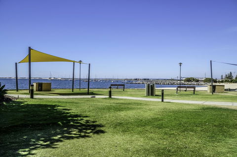Luxury Suite Bunbury - Nambucca Heads Accommodation 20