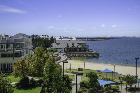 Luxury Suite Bunbury - Nambucca Heads Accommodation 0