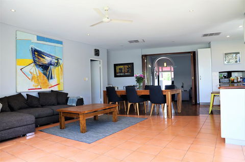 Fremantle Heritage Home For You To Enjoy! - Nambucca Heads Accommodation 12