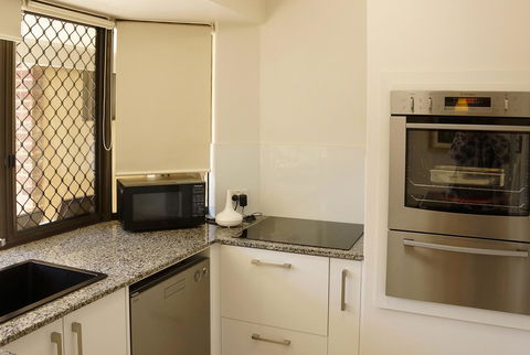 Suffolk House - Nambucca Heads Accommodation 10