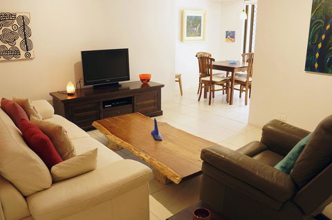 Suffolk House - Nambucca Heads Accommodation 7