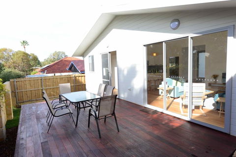 Sunny Blinco Street House - Nambucca Heads Accommodation 11