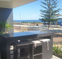 Mandurah beach front apartment - Nambucca Heads Accommodation