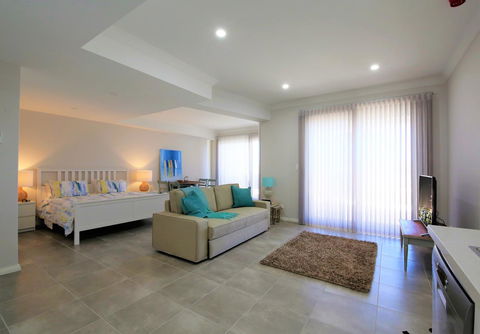 Studio Style Mindarie Marina - Nambucca Heads Accommodation 4