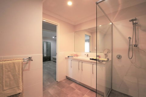 Studio Style Mindarie Marina - Nambucca Heads Accommodation 6