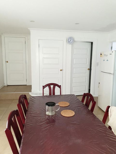 DIANELLA Budget Rooms Happy Place To Stay - Nambucca Heads Accommodation 10