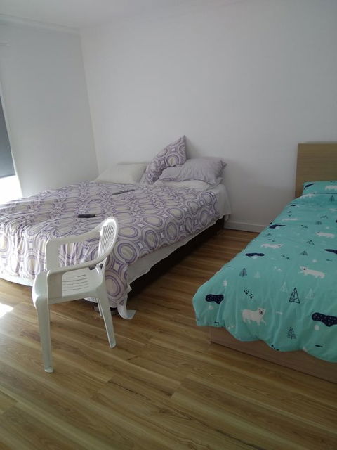 DIANELLA Budget Rooms Happy Place To Stay - Nambucca Heads Accommodation 13