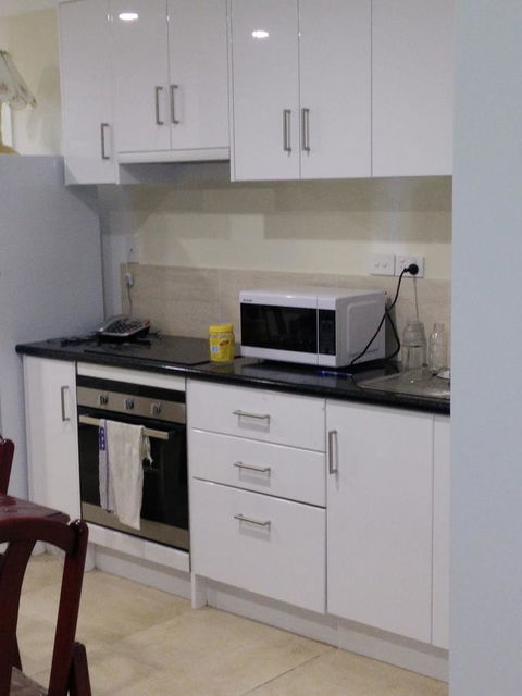 DIANELLA Budget Rooms Happy Place To Stay - Nambucca Heads Accommodation 25