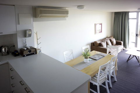 Oceanside 8 - Nambucca Heads Accommodation 7