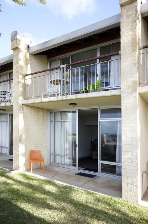 Oceanside 8 - Nambucca Heads Accommodation 16