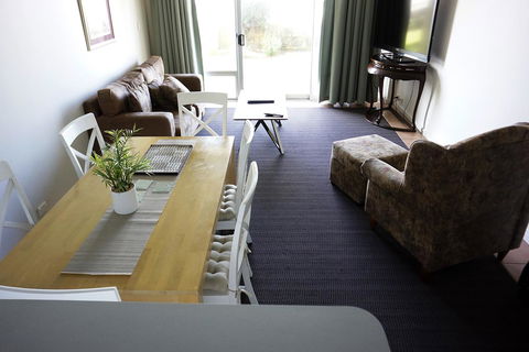 Oceanside 8 - Nambucca Heads Accommodation 2