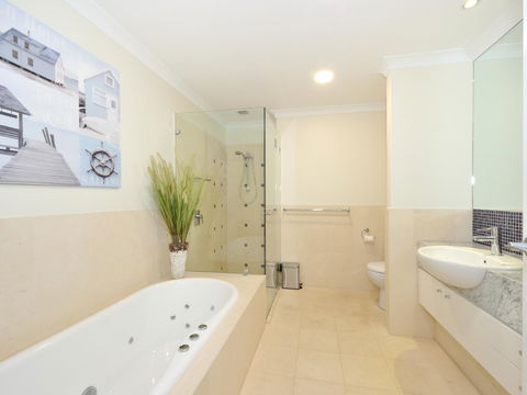 Nautilus By Rockingham Apartments - Nambucca Heads Accommodation 6