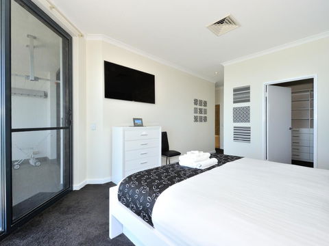 Nautilus By Rockingham Apartments - Nambucca Heads Accommodation 3