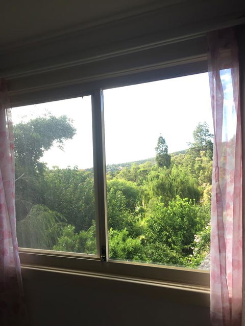 Bright & Beautiful Home On The Hills! - Nambucca Heads Accommodation 19