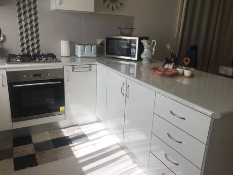 Bright & Beautiful Home On The Hills! - Nambucca Heads Accommodation 13