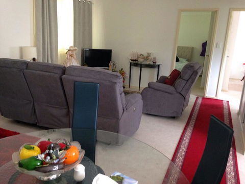 Bright & Beautiful Home On The Hills! - Nambucca Heads Accommodation 8