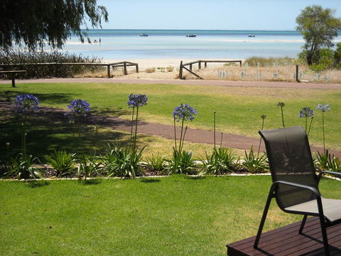 Beach House Dunsborough - Nambucca Heads Accommodation 12