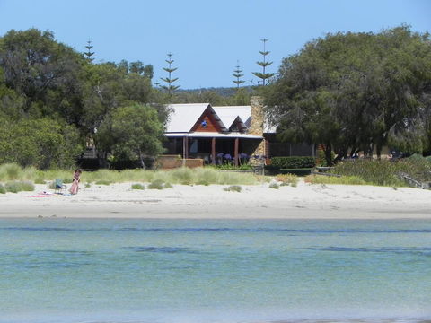 Beach House Dunsborough - Nambucca Heads Accommodation 0