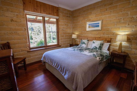 Denmark Forest Retreat - Nambucca Heads Accommodation 36