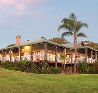The Farmhouse - Nambucca Heads Accommodation