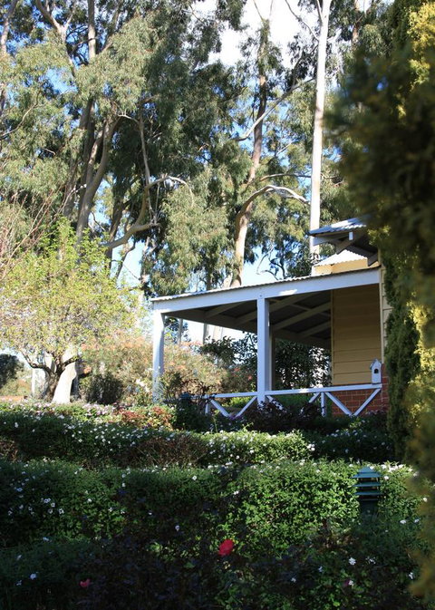 Two Sisters Chalets - Nambucca Heads Accommodation 23