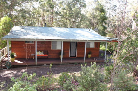 Francisca\'s Cottage - Nambucca Heads Accommodation 0