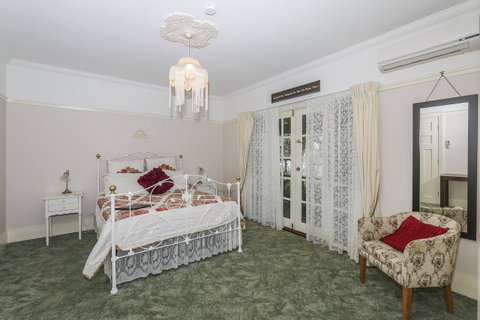 Rosebridge House Bed & Breakfast Adult Retreat - Nambucca Heads Accommodation 9