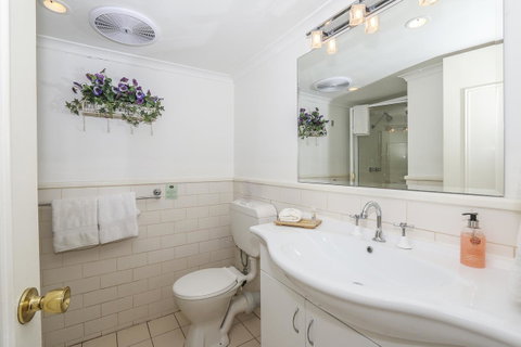 Rosebridge House Bed & Breakfast Adult Retreat - Nambucca Heads Accommodation 6