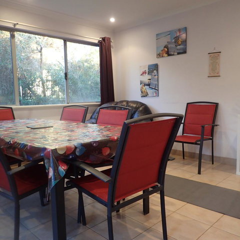 Moore River Cottage - Nambucca Heads Accommodation 5