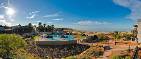 Mantarays Ningaloo Beach Resort - Nambucca Heads Accommodation 0